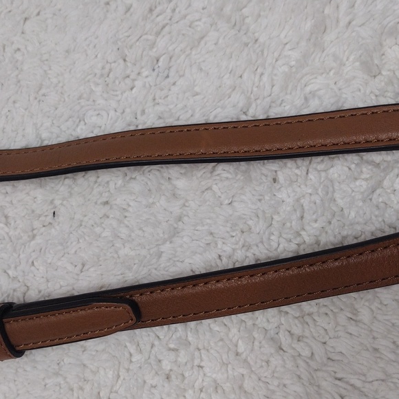 Michael Kors Brown 5 Eyelets Adjustable 38 1/2"- 43 1/4" Long x 5/8" Wide #99-31 - Picture 11 of 16